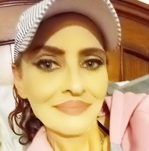 Meet your Posher, Christy